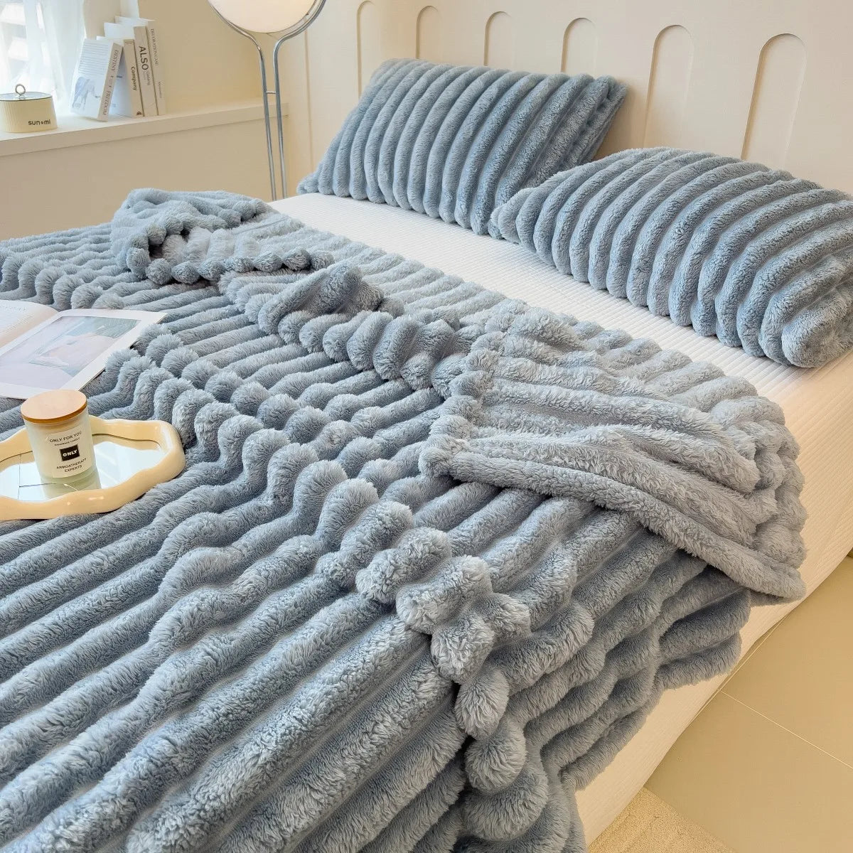  Striped Multifunctional Blanket – Bed Cover, Throw, Pet Blanket