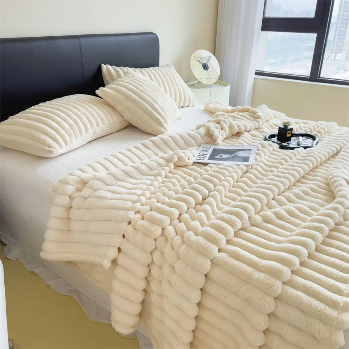  Striped Multifunctional Blanket – Bed Cover, Throw, Pet Blanket