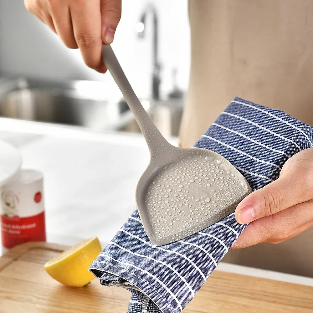 15-Piece Food-Grade Silicone Kitchen Utensil Set – Heat-Resistant, Nonstick Safe